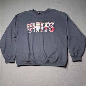 Gildan Black Chiefs Sweatshirt